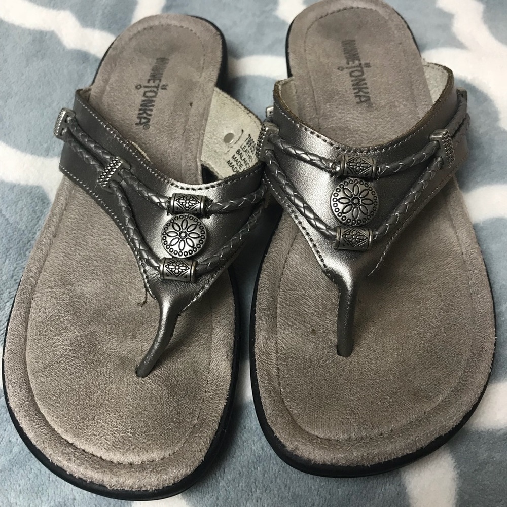 MINNETONKA Silverthorne Sandal in Pewter